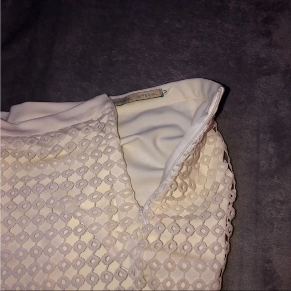 White Floral Reitmans & Imperial 2 piece skirt and a tank top - Picture 6 of 12